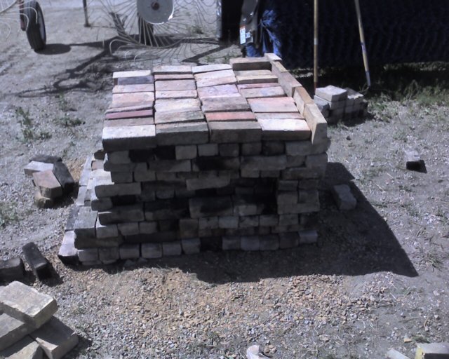 stackedbrickoven40photo6.jpg