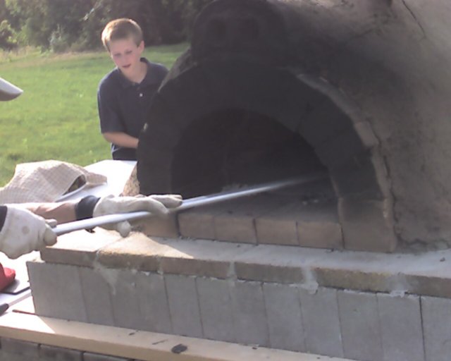 cleaningtheoven.jpg