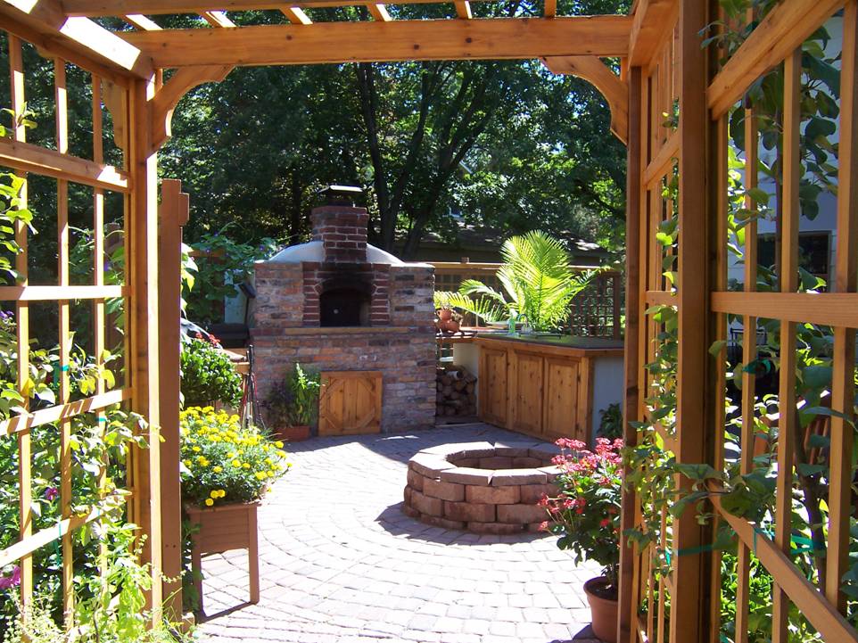 Ed von Holtum's Brick Oven