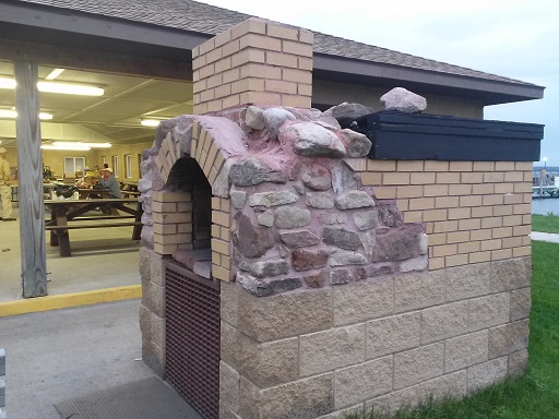 Munising, MI community oven